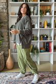 The Sunday Morning V Slouch Sweatshirt Khaki